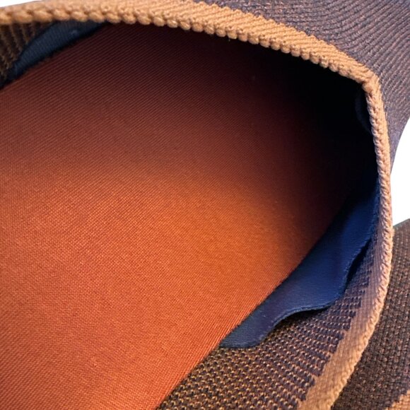 Vivaia Pointed Toe Flats V-Cut Brown Pumpkin Women's sz 39 / US 8-8.5 - Picture 13 of 15